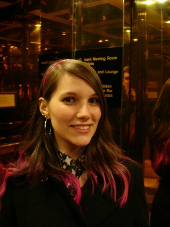 EzzieThePink's profile picture. Colourful, tea-drinking, Tolkien-obsessed book worm ^_^