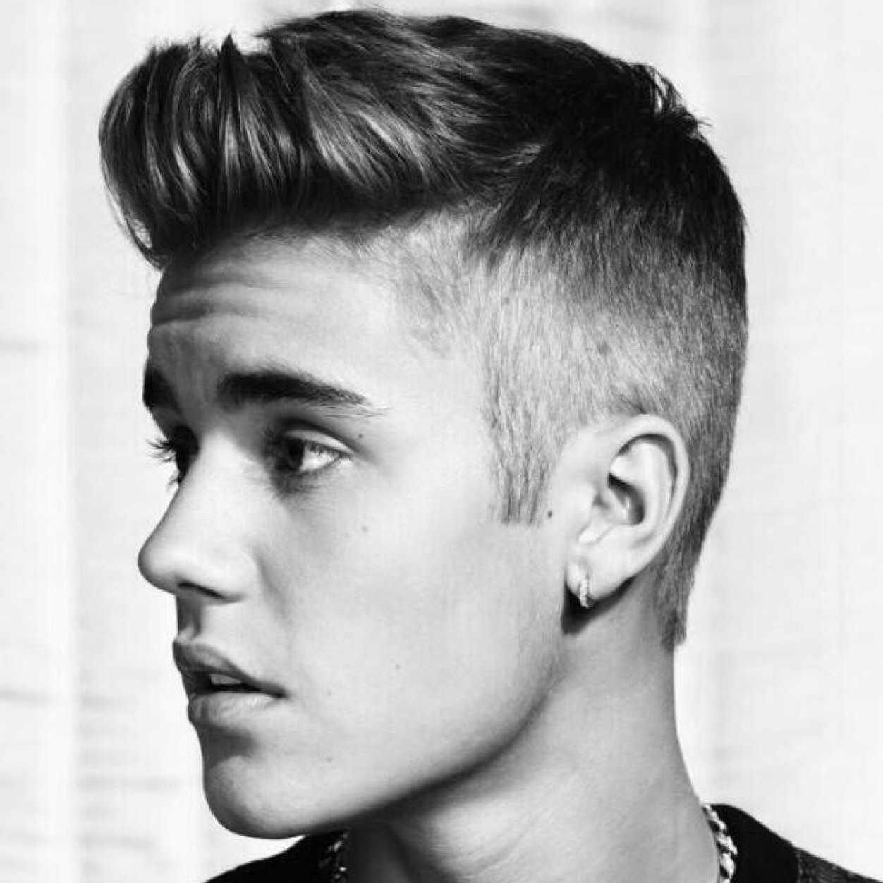 Not associated with the real Biebs. Fan/Parody account. Much love to the real justin.
