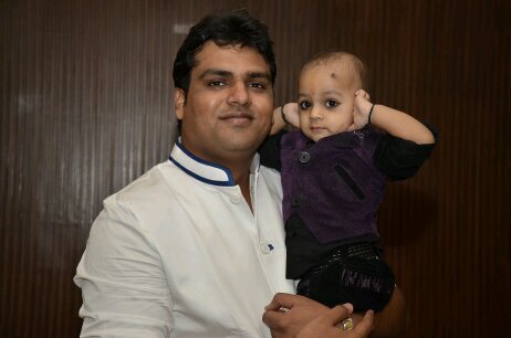 varshneyalok200's profile picture.