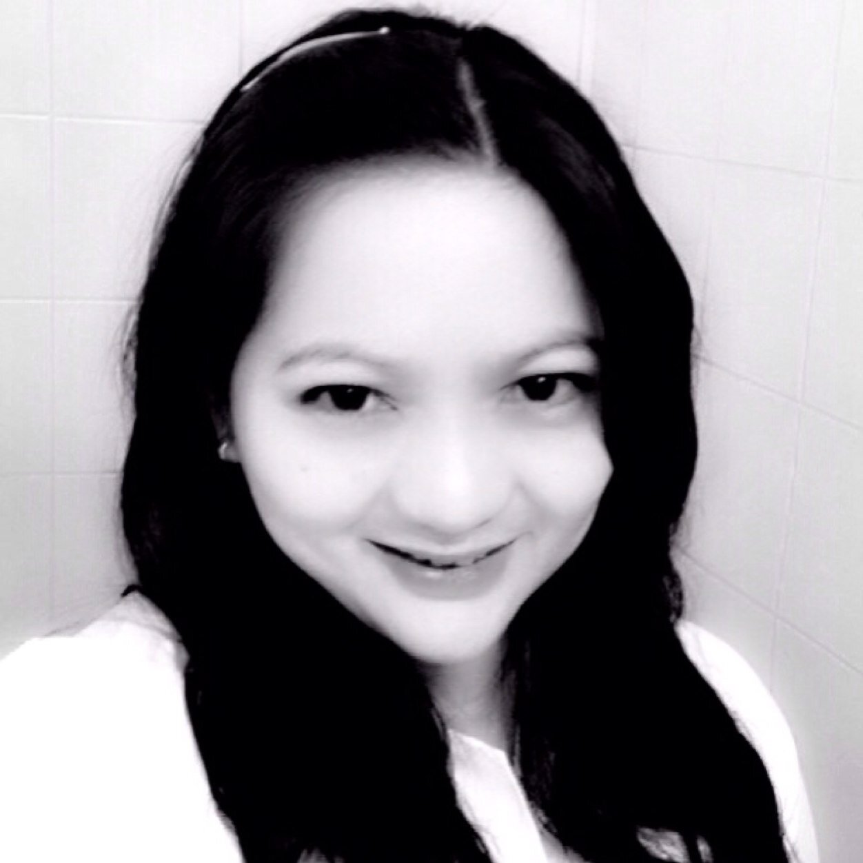 glendzRN's profile picture. a sweet soul who is inlove with love and life:)