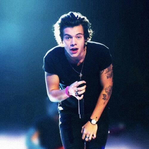 Escrevo Fanfic's and my character fucked Harry Styles , yeah!                     || 69 || - a Harry Styles Fanfiction
