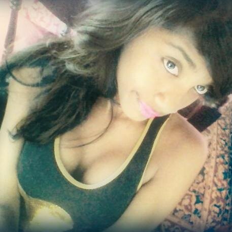 BrOkEn_hEaRtEd_cHicK
