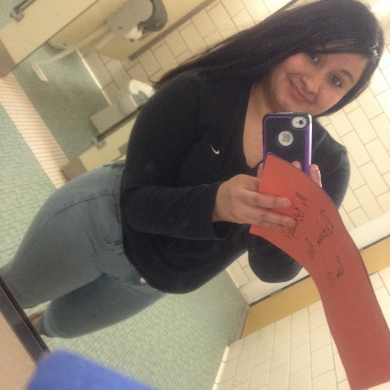 Im A Cool
Person Tht Always Like To Go Party