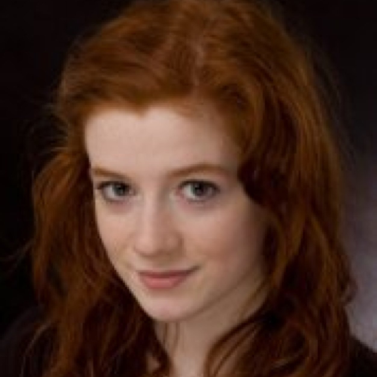 esmebaudin's profile picture. 7th yr french transfer student from Beauxbatons. Red winged submissive Draken. (Creature inheritance).(drarry rp)