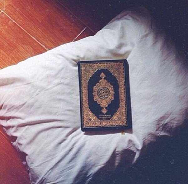 ‏‏‏اللهم صلِ وسلم ع سيدنآ محمد .