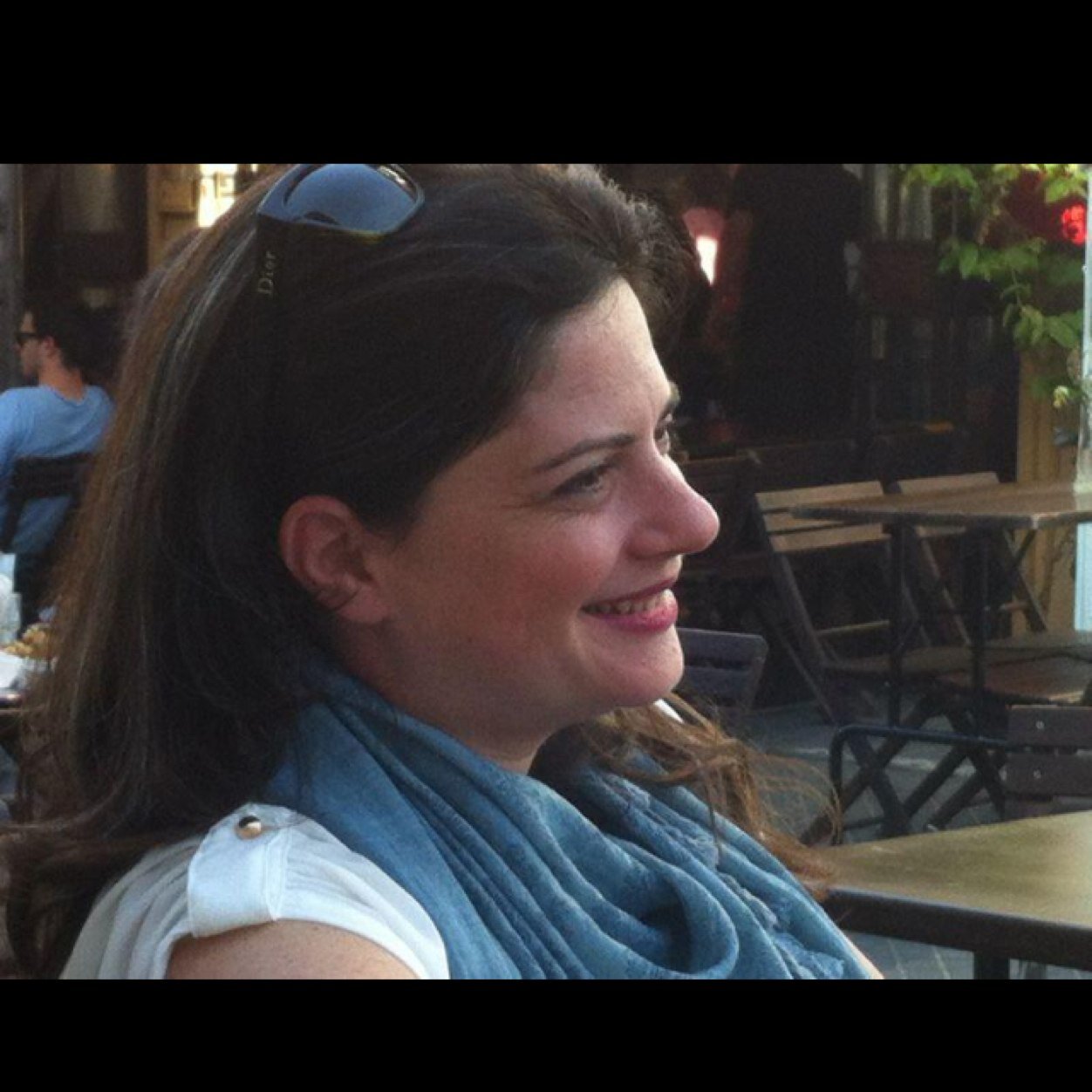 yaelapter's profile picture. קוראת. כותבת.