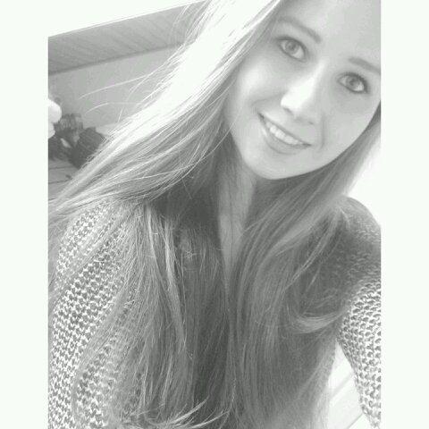 anoukvaneertx Profile Picture