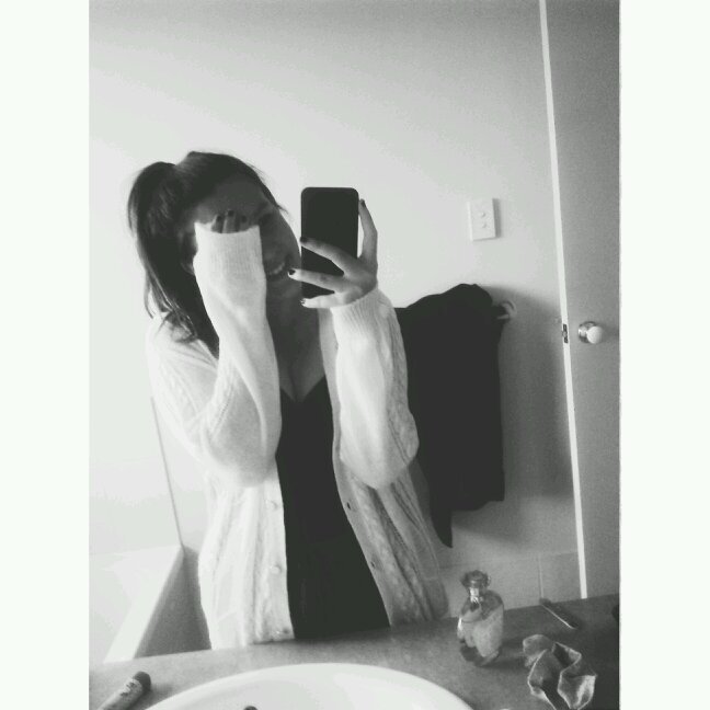 hay instagram: karliejones_02 snapchat: karlie0206 kik: karlie3316 do what you please :*