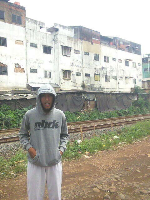 anwarclemens's profile picture. Yang terburuk kelak akan menjadi yang terbaik (y)