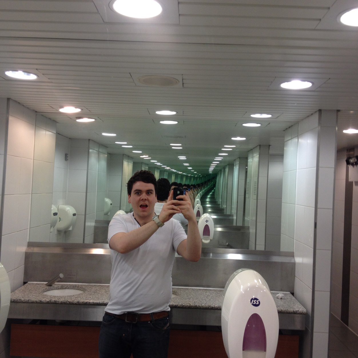 Anton_VC's profile picture. Music is the answer