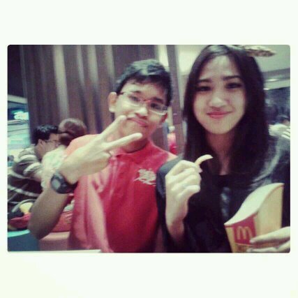 Hye.Wahyu here ni twitter yg ke 4 :-V