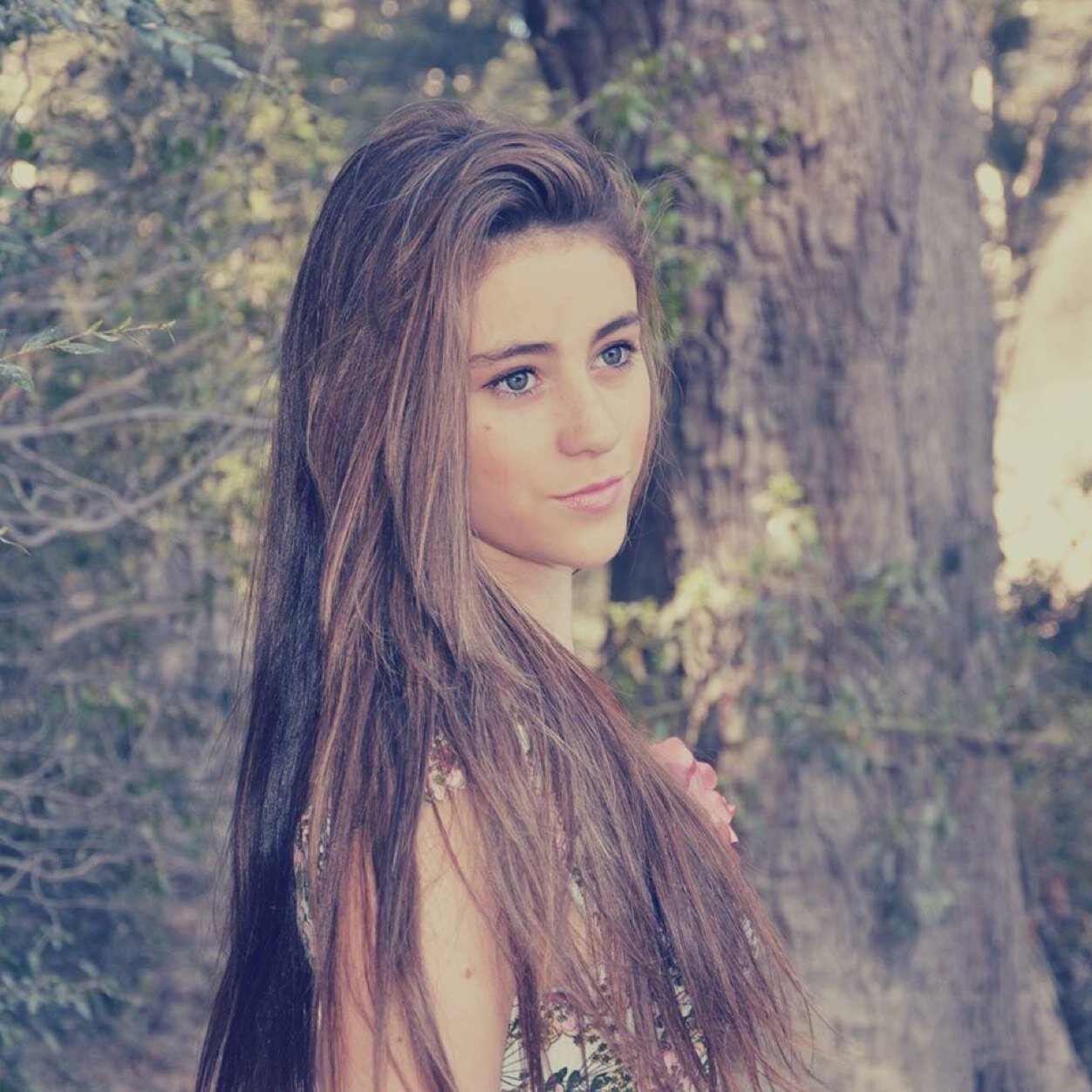 Azu sos perfecta!•cantas hermoso diosa•te amamos!