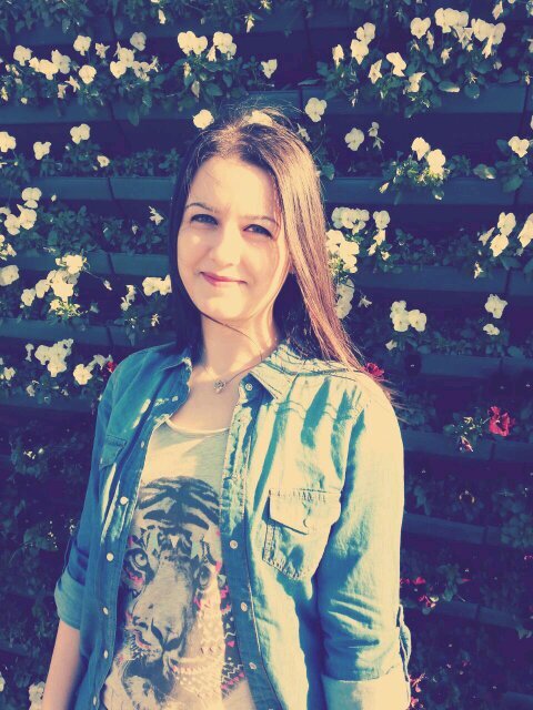 aysedemirdoken's profile picture. 