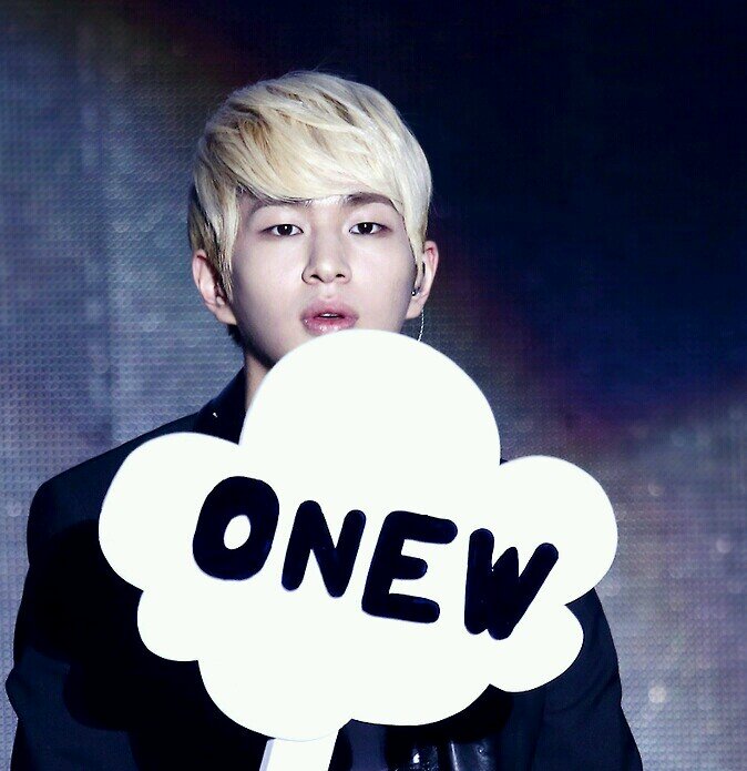 SHAWOL| Onew somente meu ^.^ Bi Rain esse ninja ainda me mata :3 Amo frango, vc é um frango ? Deixa eu te comer :)?