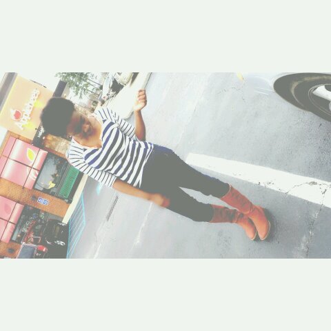 Juhh FOLLOW Mhee .,, &&'DD I'll FOLLOW uu Bakk !! ✌