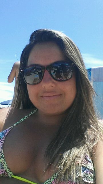 fragajuliana's profile picture. 