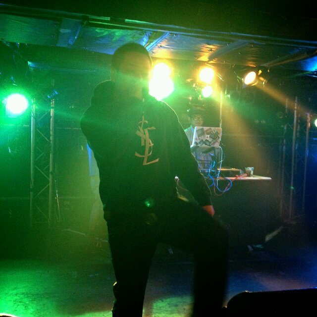 DAICHI_85's profile picture. いたばしのラガマフィン　　唄うたい　

BAR SIGNAL勤務

座右の銘は『適度に適当』