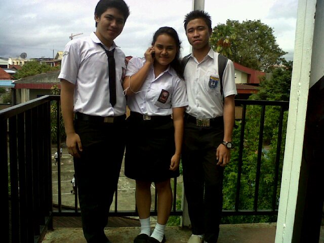 @ithinChristinee :*