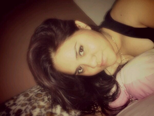 Jimena_Manzano's profile picture. ...Ser Novios...No solo implica besos y abrazos...
...Significa ser un NOSOTROS para poder enfrentar JUNTOS lo que la vida nos ponga en frente...