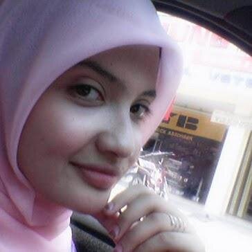 Bisikan kebaikan dari seorang bidadari | Aktivis Hijab | I cover my hair and my body but not my mind and my brain