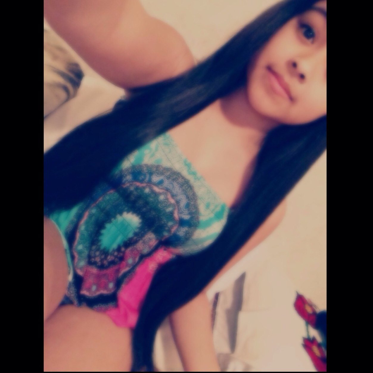 Instagram- @itx_jenni