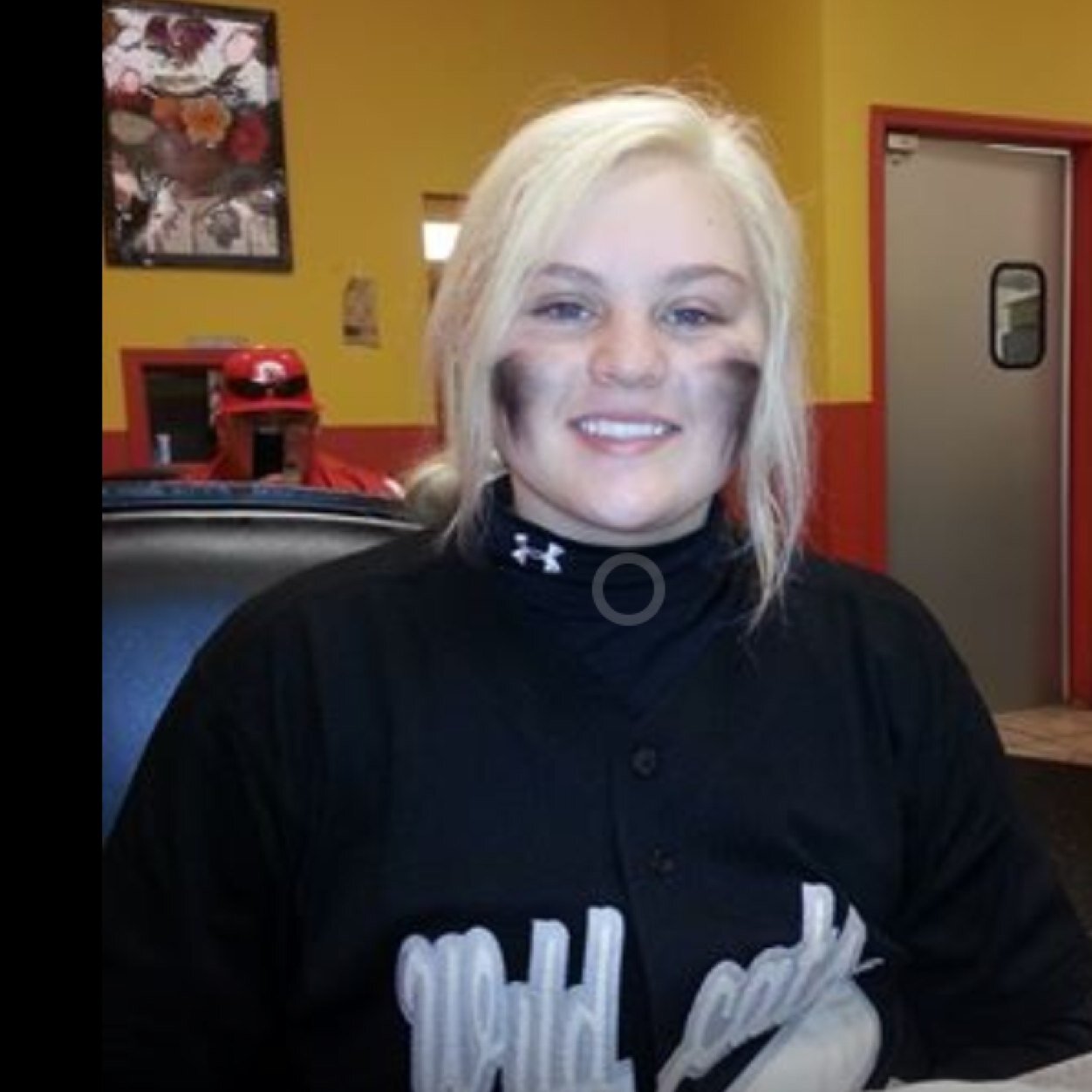 Softball chick ;) luv liam payne