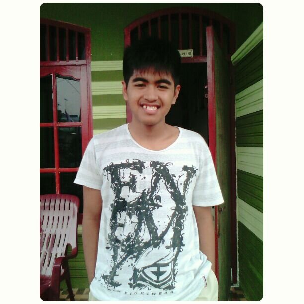 AtikaAngrianiSaragih! {{{@Tikeek}}}