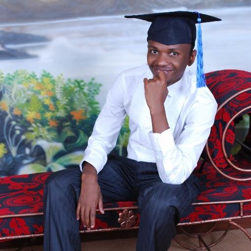 lucbaci16's profile picture. Loves everybody, especially her.