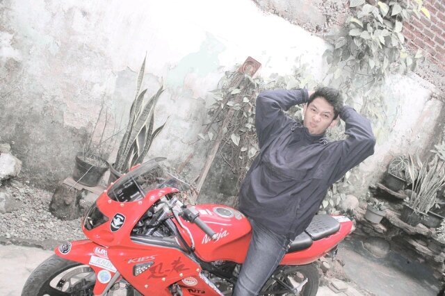 uchaymaruchay's profile picture. ||mechanical assembler || TEKTRO unjani11 || ♥ ♥allah S.W.T || ♥ ♥ @yunitaaAF ♥ ♥||