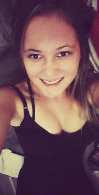 I am a girl very nice fun and I love all my friends know that I can count on them ....