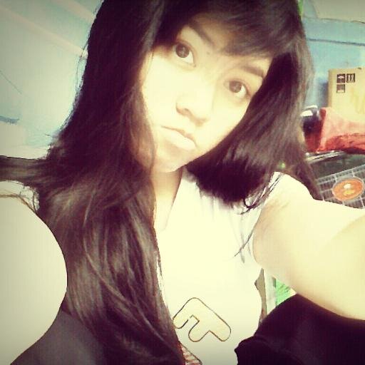 |ALLAH|orangtua|keluarga|KPOP|EXO-G  
|Leeteuk,Chanyeol,Kris,Taeyeon,Hara,Juniel,BoA|
|Dokter|
|12 Maret 1997|
