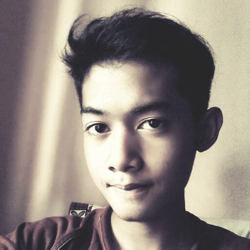 My name Aksal | Born in Balikpapan,16-08-2000 I school in SMPN27Surabaya