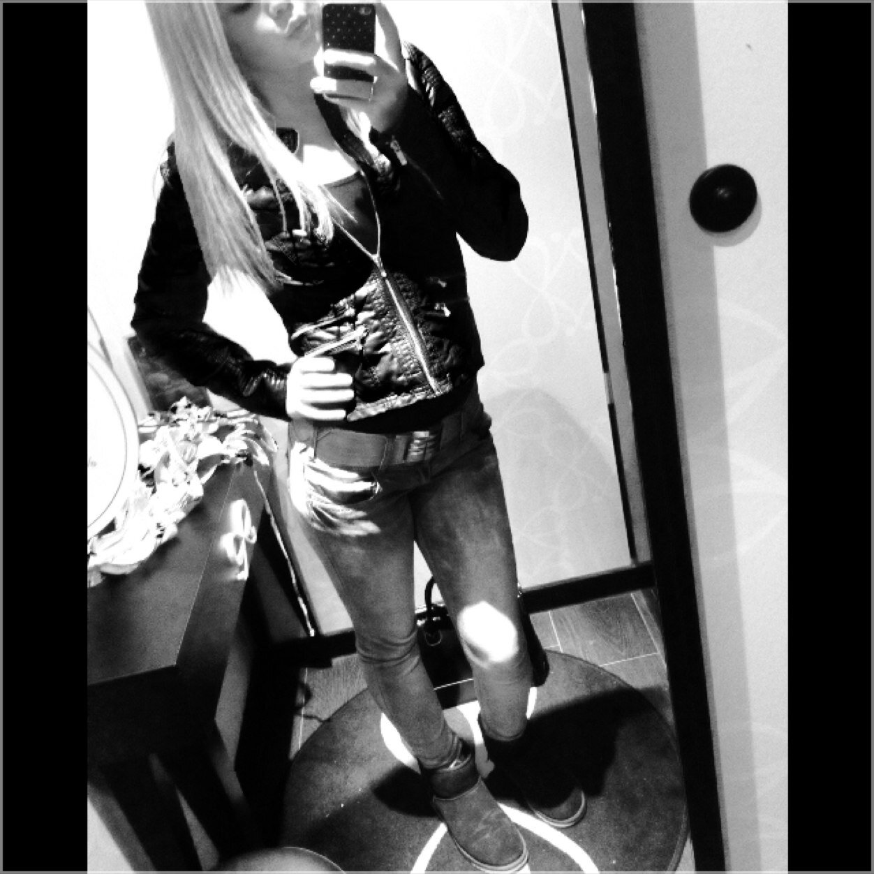Insta: kusjeMilou013 ♥ // Black Merrie mijn trots♡ // Hardcore till I die // Nummer vraag maar x