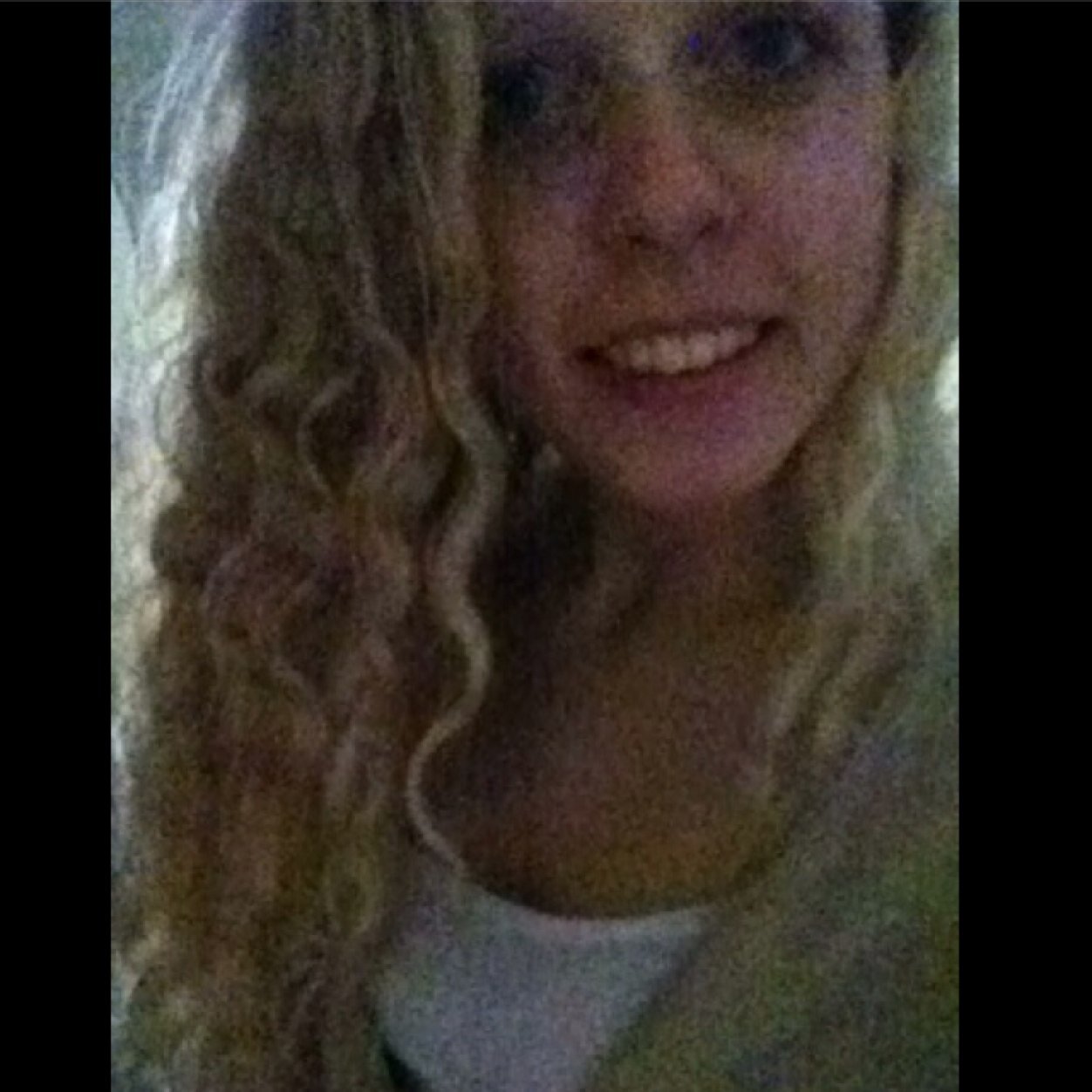 xTessaTeunissen's profile picture. insta; tessateunissen - hakuna matata