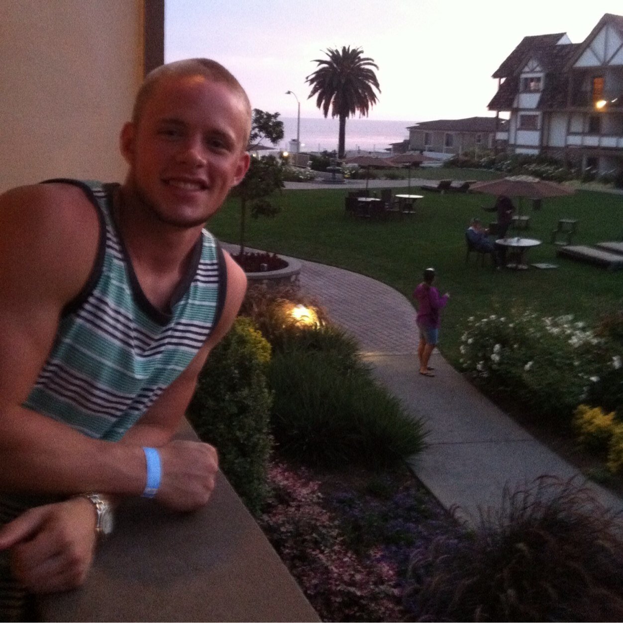 connorbemiller's profile picture. CSU. Hockey. Phil 4:13.