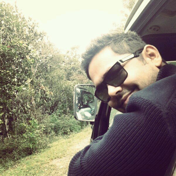 A Foodieee Traveller...!!
