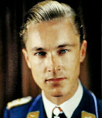 Full name is Heinrich Prinz zu Sayn-Wittgenstein. Yes, I'm a royal. Have any problems with me? You better face me at night, then.