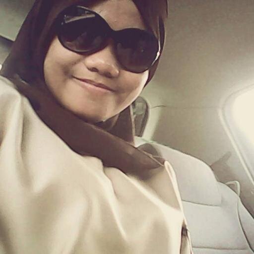 Izzati Zulkifli :)
WECHAT ID : crushakuuhensem 
INSTAGRAM : edayuurazak_