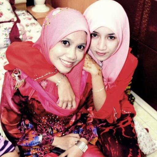 muslimah + cinta ALLAH + membela kebenaran
