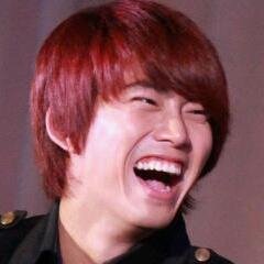 I'm Taecyeon bot from Thailand|just bot not real| แทคยอนบอทครับ แร๊ปเปอร์แก้มตอบ ฟันจอบ ชอบแอ๊บ แต๊บไม่อยู่ แอบสปอยล์ เม้าท์มอยล์ ตลอดเวล์