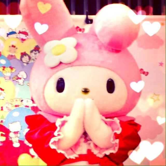 まいめろちゃんが世界一だいすき₍ᐢ. ̫.ᐢ₎🎀♡ グッズ厨です🐰2009年〜🐰リプ通知来ないことがあるのでお返事ない場合は再度ご連絡ください🙇🏻‍♀️妹分としてクロミちゃんを探すときもあります🎀都内・ピューロ手渡し可能です🫧