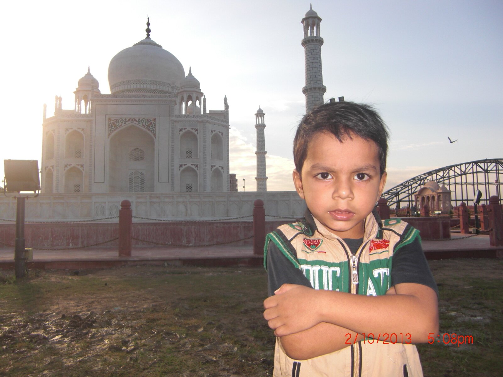 Self-dependant, High moral, Like to visit natural place in India, Interested to make friends and try to help needy poor peoples. Love my FAMILY & PARENTS.
