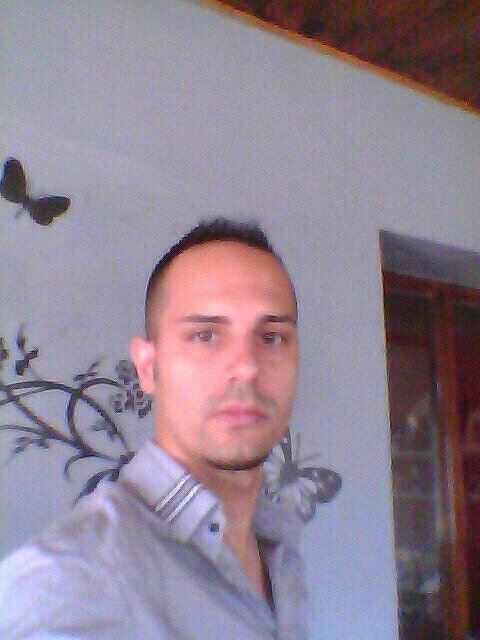 aridaneud's profile picture. 