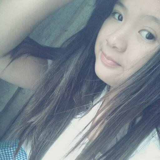 fangirling is my life i love D.o xiumin kris Tao lay and the rest of them 
 I dont brag i love being real i love singing but never been in dancing