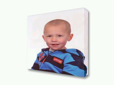 We are a profesional Canvas Printing business - now established over 6 years,