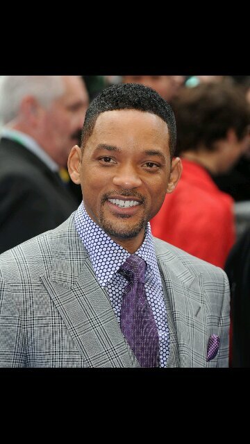 i work hard for everything i maintain. will smith is my idol. GOD first