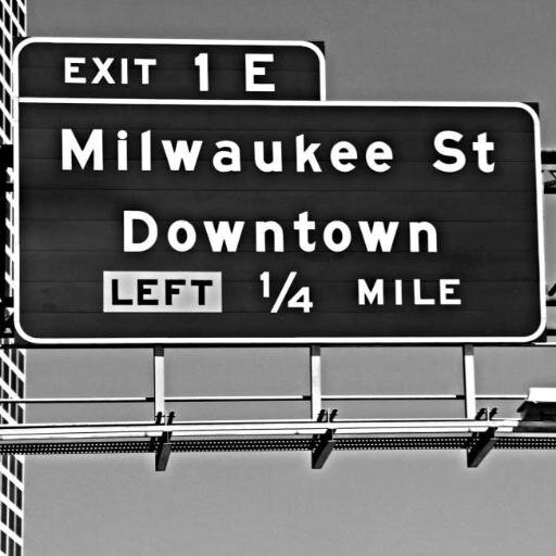Cru2 collective, an artist collaboration between Miltography and MKE My City, is an online resource for local artists.