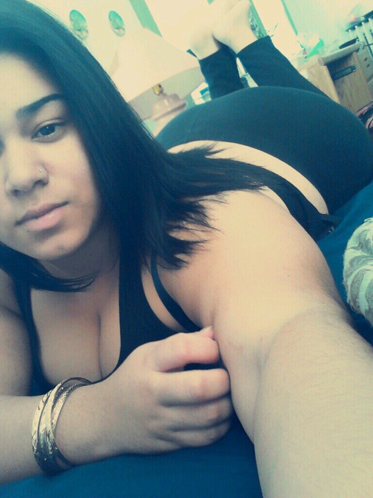 uniique_bOrii's profile picture. No lo pienses... vive, ríe, ama, perdona, disfruta la vida y sé feliz. Porque el tiempo pasa y las oportunidades se van ..  #MasNaa