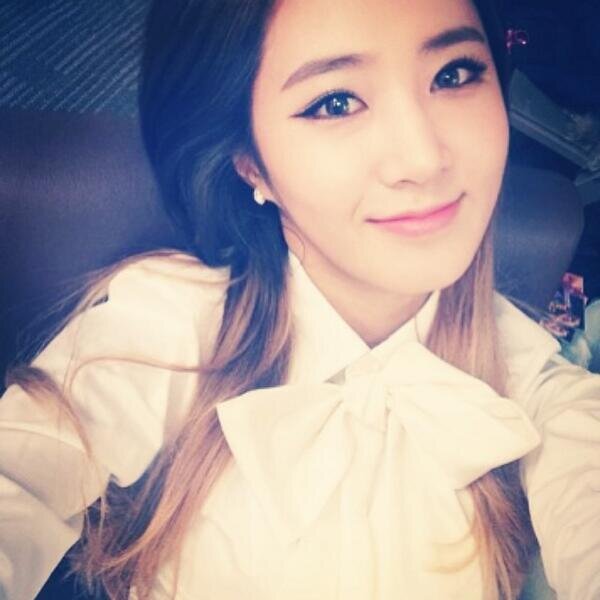 ♥Mickey Mouse♥ Parth of Asia’s No.1 girl group @girlsgeneration ! Oppa jelek @ASR_SJSiwon ~ fam ? cek fav ;) #ELFsquad