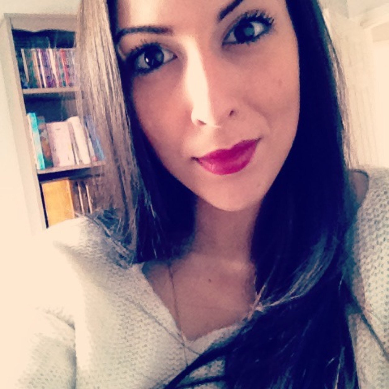 IG: ferraromichelle |  Currently attending Humber College for Interior Decorating. Chasing nothing but my dreams!